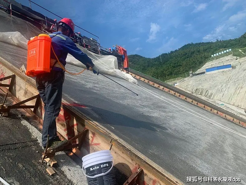 水性滲透防水涂料耐酸堿腐蝕嗎?專(zhuān)業(yè)防水劑廠家解析